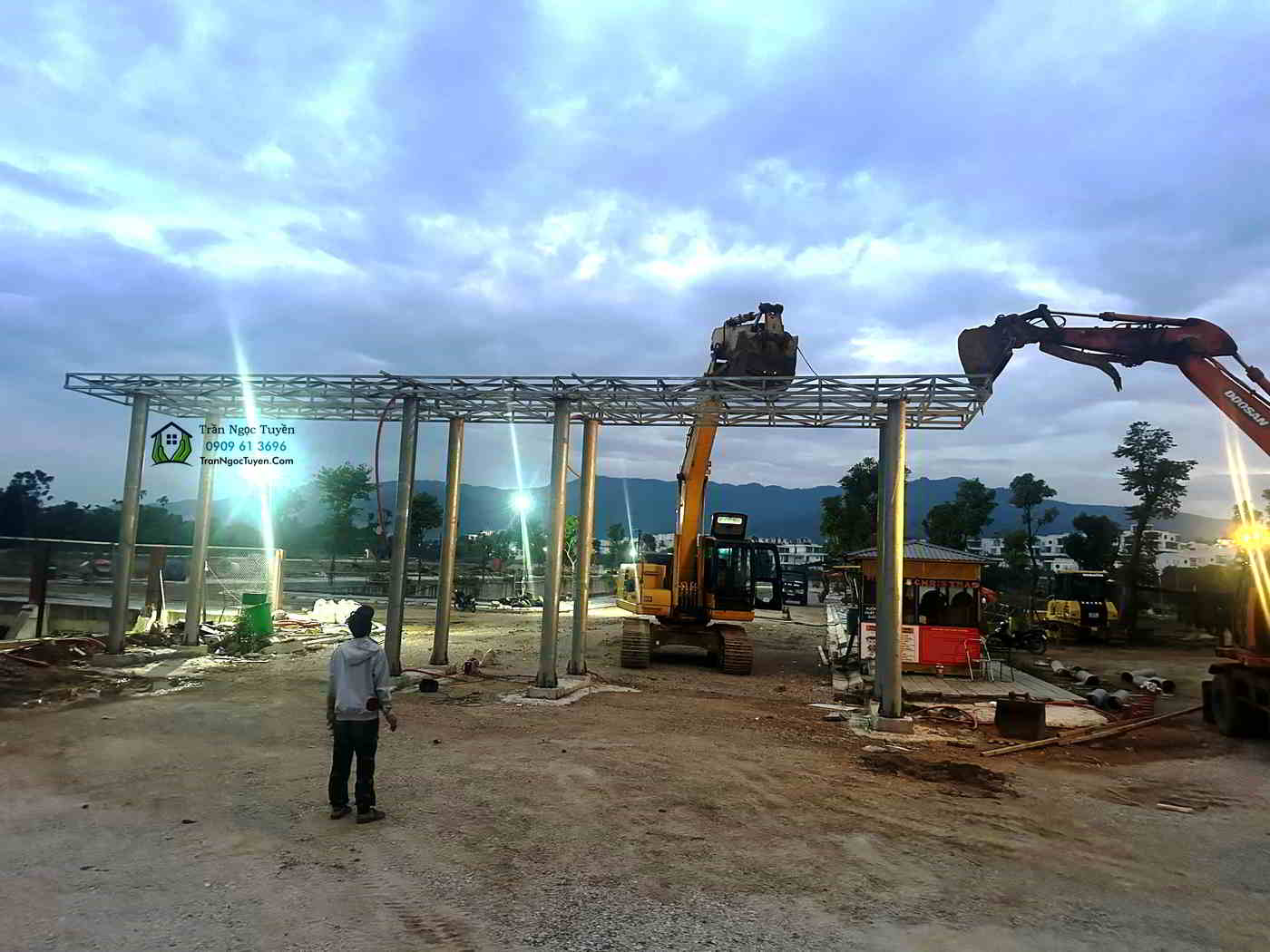 Tiến độ Dream Garden City đang làm cổng chính